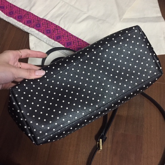 Tory Burch | Kerrington Tote in Polka dot - Picture 6 of 8